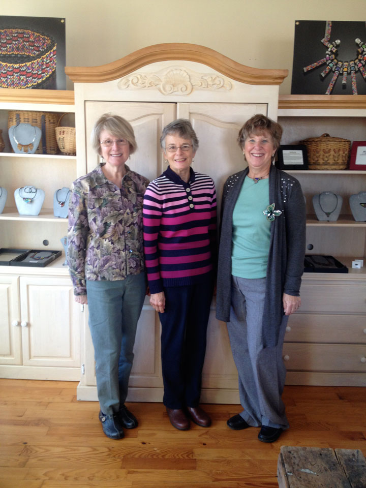 3 ladies